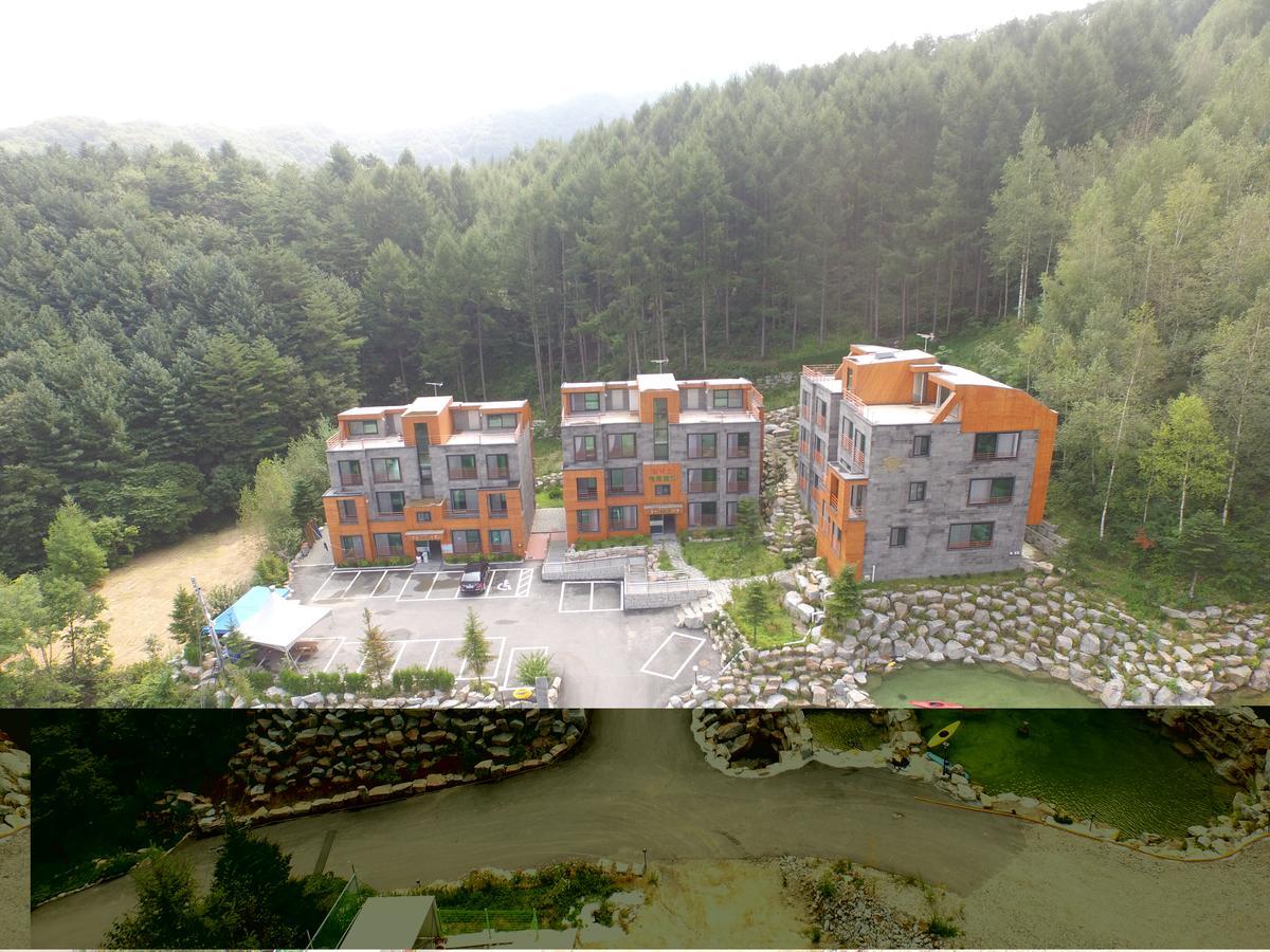 Vila Phoenix Emerald Pension Pchjongčchang Exteriér fotografie